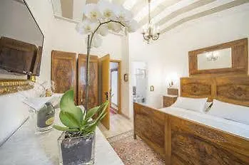 Guest house Corte Realdi Boutique 3*